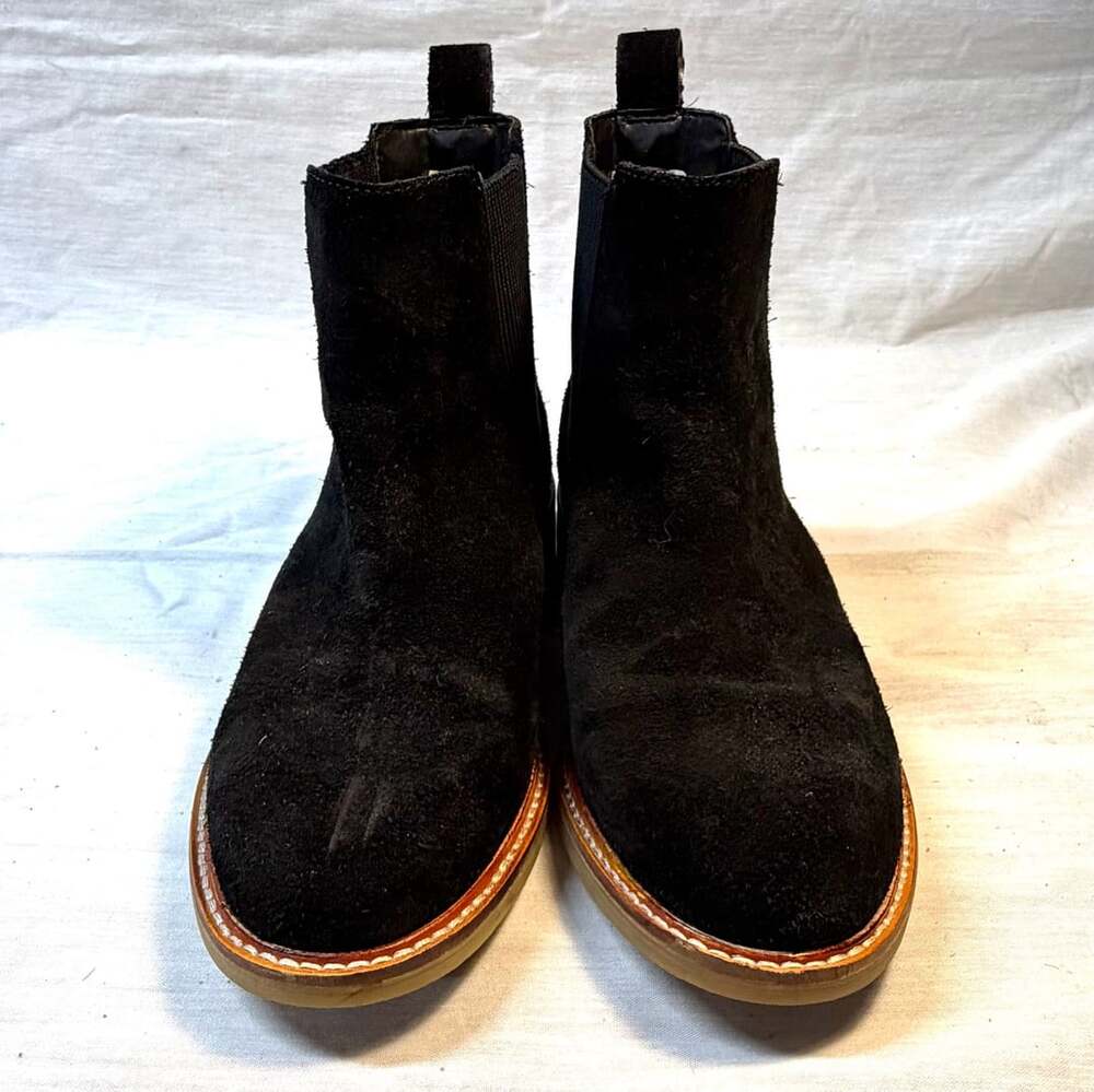 Clarks Women's Clarkdale Arlo Black Suede Chelsea Boots US 7.5